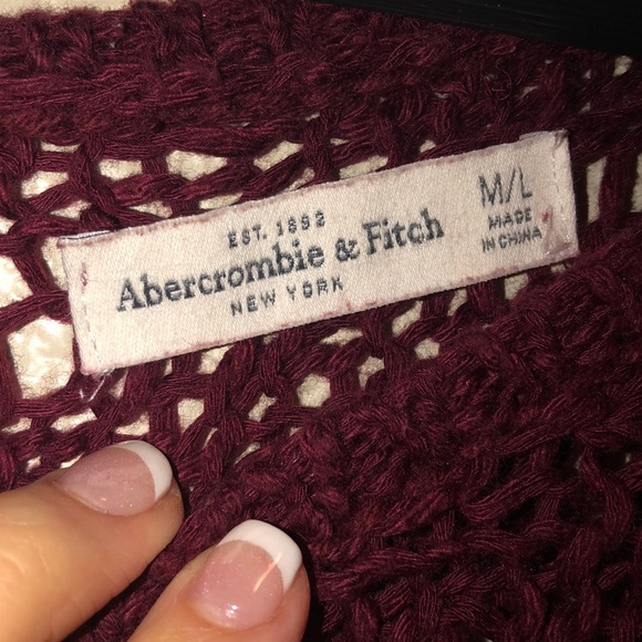 🌟Donated. Maroon knitted poncho - Picture 3 of 6